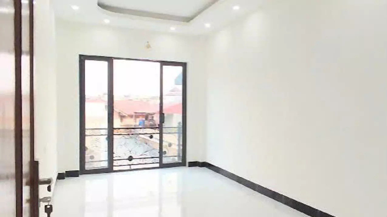 Nam Tu Liem