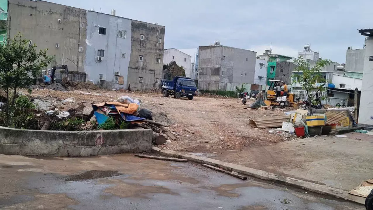 selling 2 adjacent plots of land (4x18) front of rach thanh loc 19, district 12, super price 3.7 billion