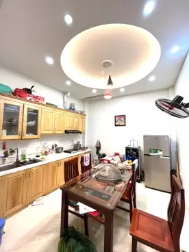 Ha Dong