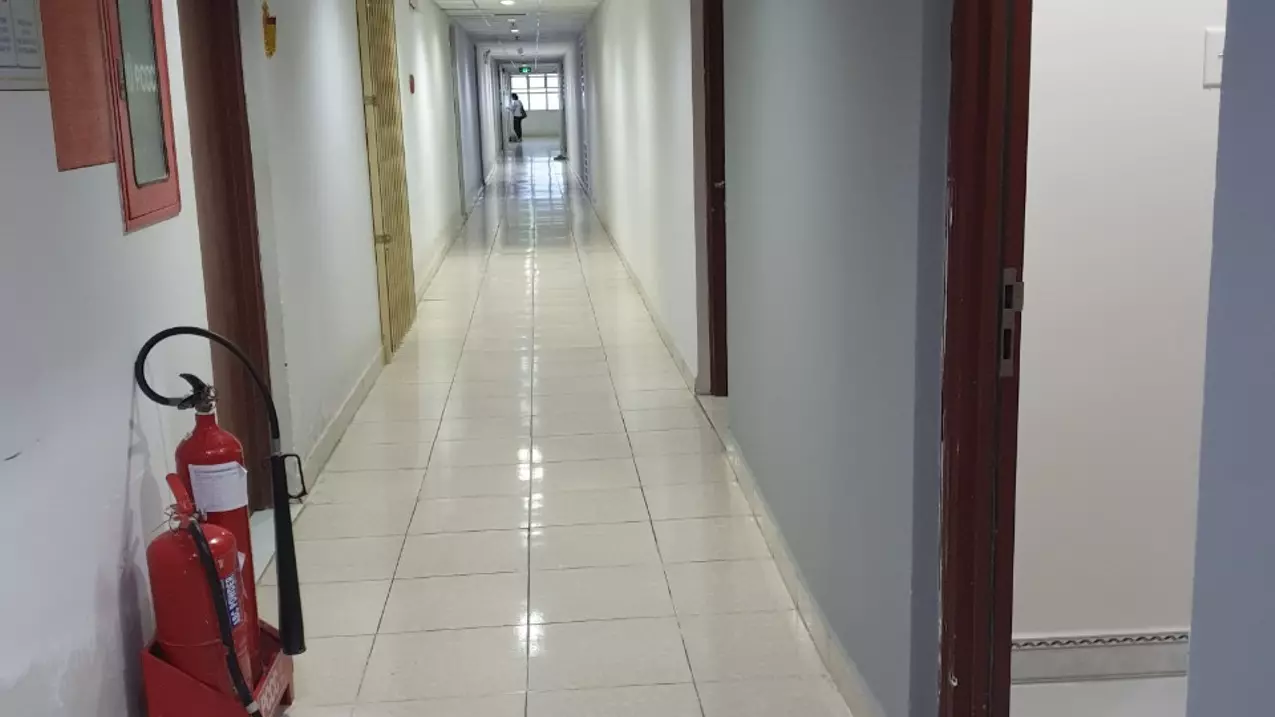 selling 8th floor apartment at hqc plaza apartment building, nguyen van linh, an phu tay, 1.05 billion, 55 m2