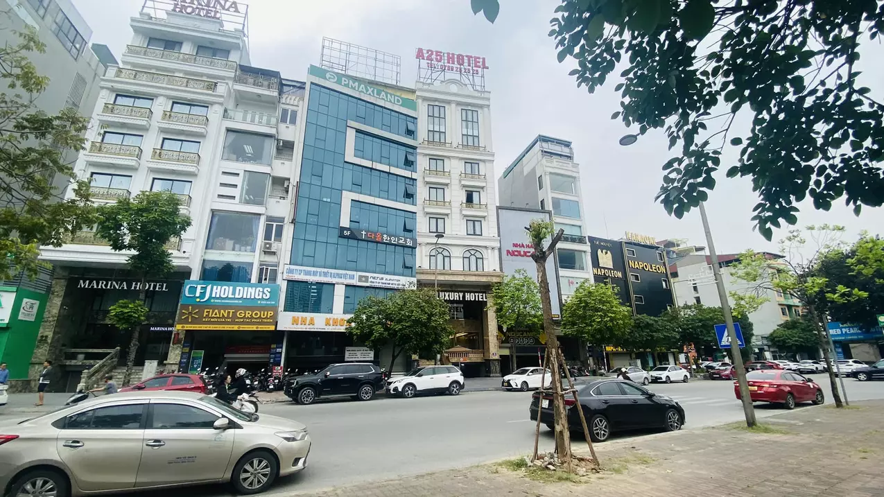 Nam Tu Liem