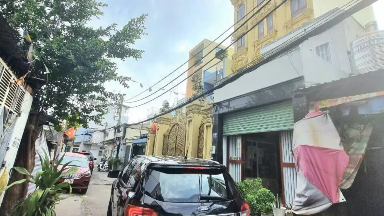 Tan Phu