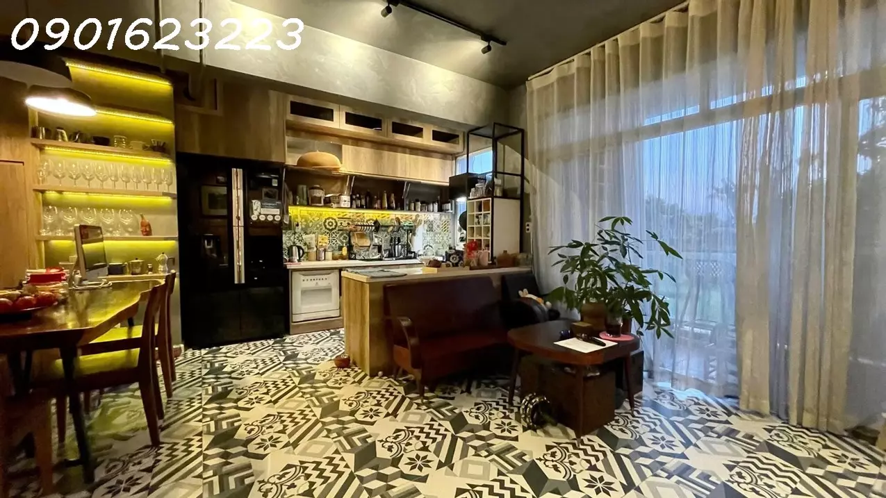 selling luxury apartment with garden - my vien district 7