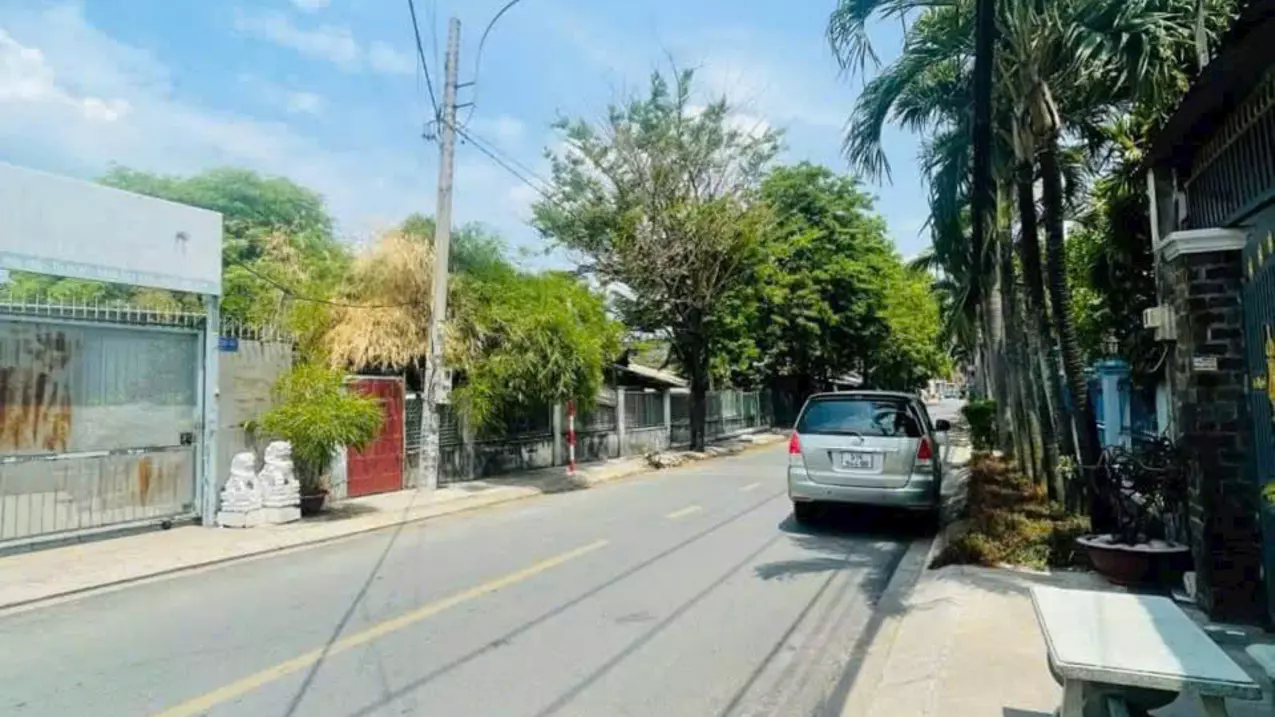 selling pair of houses (8.8x28) 12m plastic front huynh thi na, dong thanh, hoc mon (200m from dang thuc vinh)