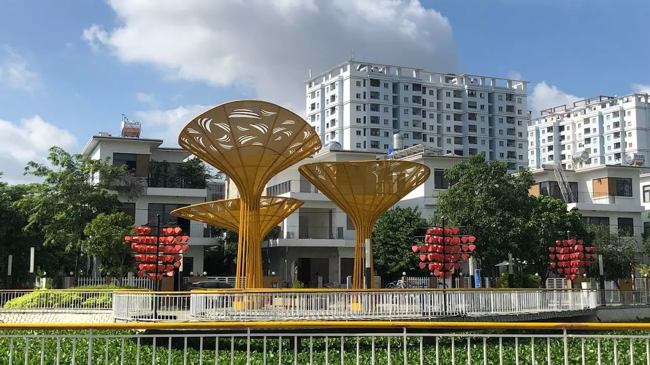 selling penthose apartment frontage on to ngoc van street, the only highlight in thu duc