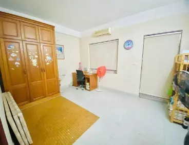 Nam Tu Liem