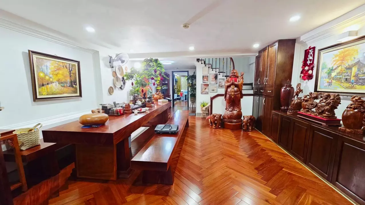 Hoang Mai