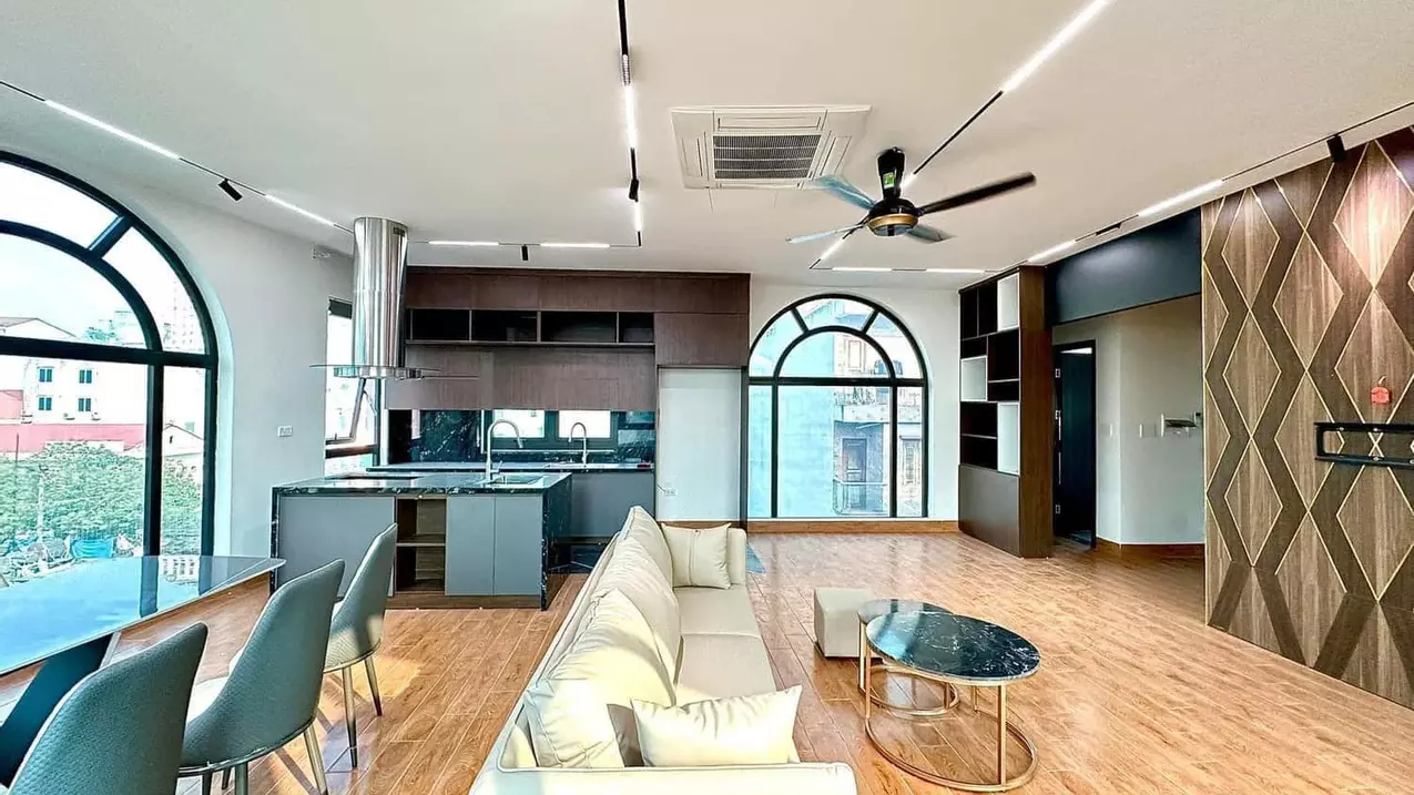 Long Bien