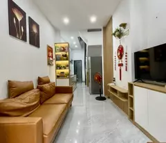 1 unique apartment, small but powerful, 3 floors, ly thai to, less than 1.5 billion