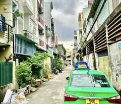 100m2 hxh 8m only 9 billion right in bau cat, the price is too to invest - 0935.990.361
