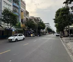 **10.45 billion, corner lot with 2 faces super furnace district 11, 54m2, 6 floors, 4 beautiful new house for immediate business.