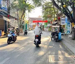 125m2- always to market 339- do xuan hop - only 7.5 billion
