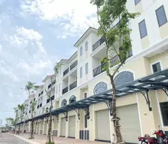 14 million/month - 4-storey townhouse - senturia south saigon - nguyen van linh, binh chanh - 4 bedrooms - 24/7 security