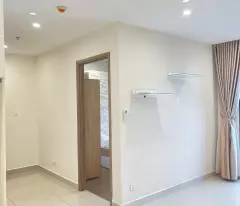 2 bedroom apartment for sale, price 2,200 with furniture in vinhomes grand park