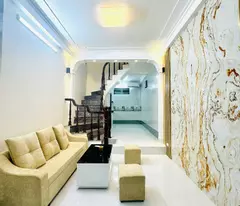211 khuong trung, 2 open spaces, near cars, nice interior, square windows, ready to live in