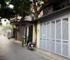 2t house for sale, lane 604 ngoc thuy, 120 x 7m, commercial car, price just over 14 billion