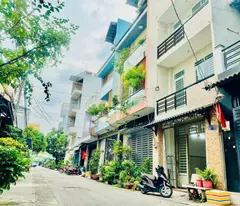 3 floors - 4x10 - truck road - le van quoi area - only 5.x billion