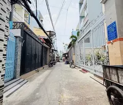 3.5 billion - district 7 - private pink book - near huynh tan phat street-- car alley 20m out