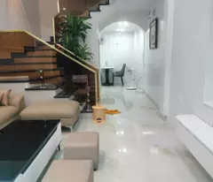 3.5-floor corner house for sale on lane 89 an da – car access to the house – price central location