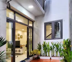 35m2 new house fully furnished - top security