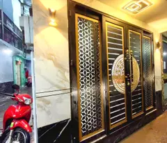 4 billion: overpass 3/2 district 10 - corner apartment with 2 views 3 bedrooms 4 floors fully furnished. vu 0933910039