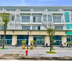 🔸 🏡 4-floor front house for sale – eco garden urban area 🌿