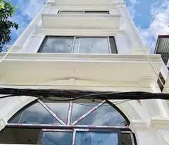40m to the street - very new house in yen hoa, in the middle of cau giay - 35m2 - 5 floors - 4 billion