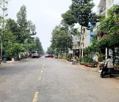 4.1 billion – district 7 – car alley – private pink book – nguyen thi thap street