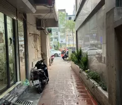 4.25 billion - 10m to o cho dua street, beautiful house, farm lane - o cho dua market, dong da