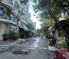 4.5 x16m, 3-floor house for sale 72m2, 12m alley, le van khuong, district 12, additional 6 billion