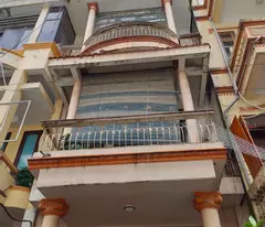 5 billion 48m 3-floor house on road to liberate business peak