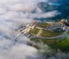5 billion lodging motels and els in the heart of sapa town, a four-season tourist destination