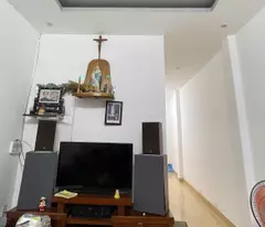 5 million/month. rental house with car nguyen khoa chiem