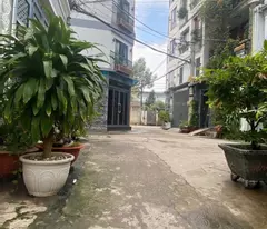 52m2(4x13) – 2 floors – 3brs 2wcs – price only 4.35 billion – 5m always for sale – thanh thanh – go vap