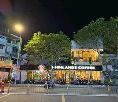 ***60 billion_ corner house with 2 faces on nguyen van luong district 6 (18.53 x 20.88)