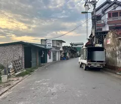 60m 2-story house for sale at duong duc hien street - car access to the house, about 4 billion.