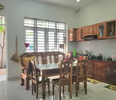 6mx21m 126m2 business area. corner apartment 2mt for rent 15 million. 5 bedrooms. 5ty7