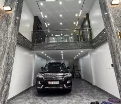 🏠 7-floor elevator house for sale in station street, long bien area: 100m², car avoidance. price: 26.5 billion.