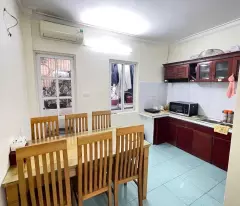 7.5 billion - 5-floor house x 4 bedroom extremely open only 20m to three-gouth street avoid online business