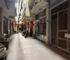 7.95 billion - trung phung townhouse 36m x 5 floors - shallow alley near the street