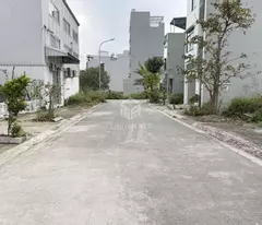 85m2 of land for sale at thuong thanh auction. near the 40m road connecting nam duong dike - doan khue street