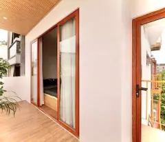 9 billion: 13% cash flow - selling phu nhuan house, thich quang duc - 5 floors 11 serviced apartment - dts 330m2