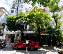 9.2 billion - only 1 new house with 7 floors - elevator - dao tan, ba dinh