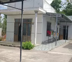 a house in le van tam alley, tan an, lagi town costs 1 billion
