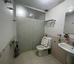 apartment 68m2, 2 bedrooms, 2 bathrooms, refrigerator, washing machine, air conditioner, full washing machine