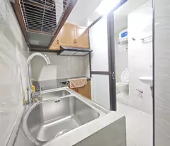 apartment for sale in nghia tan town, small price, beautiful structure, 50m2, used 2.39 billion