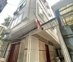 as for le quang dao's family, the family converted to a bigger house, which is very fortunate