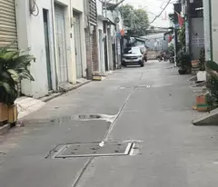 au co house for sale - tan phu district - car alley - 80m2 - near van hien university - price slightly 6 billion.