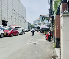 au duong lan q8 - 60m2 (4.1x15) - 3 floors. beautiful location - parking alway for cars. only 8.18 billion tl