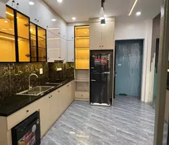 b:b:b:b super good pearl thuy-long bien- 50m-5 floors near cars - next to culture house - elevator - full interior